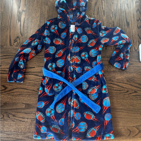 Cuddl Duds Other - Cuddl Duds Kids Sports Theme Pajama Robe - Blue and Red